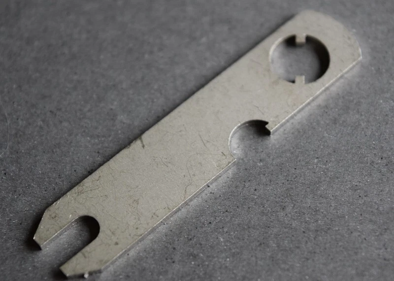 Llave de motor de avión Cox .010 Tee Dee - Herramienta - Llave 010 Foto 1 de 1