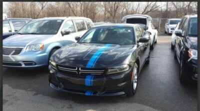 Комплект полосок для ралли Offset ПОДХОДИТ ДЛЯ ЗАРЯДНОГО УСТРОЙСТВА Dodge 2010–2023 годов - Изображение 1 из 4