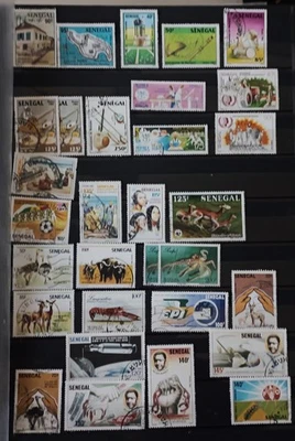 Album SENEGAL 139 Timbres dont 16 Neufs ** de 1962 à 1997 ( 5 scans ) - Photo 1/4