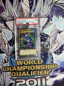 Yu-Gi-Oh! Dark Magician 2018-JPP02 20º Campeonato Mundial PSA 7 casi nuevo - Imagen 1 de 2