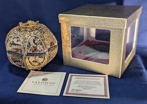 2002 BALDWIN TWAS NIGHT BEFORE CHRISTMAS STORY BALL 77501.010 BRASS ORNAMENT - Picture 1 of 15