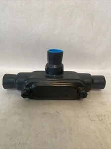 THOMAS & BETTS OCAL Blue TA02559 A 9269491 1-1/4" Coated Conduit Body Tee - Picture 1 of 10