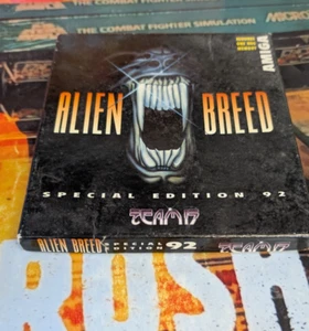 Alien Breed Edición Especial 92 Commodore Amiga (Caja Manual 2 Discos) Funciona 16 bits - Imagen 1 de 3