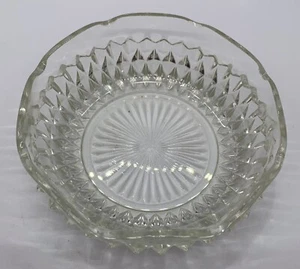 Clear Glass Diamond Pointe Flat Round Candy/Nut Dish Scalloped Edge 5.5 Inch - Foto 1 di 4