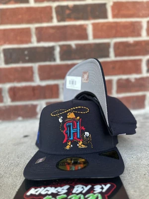 Colecciones de dibujos animados New Era 59 FIFTY ajustadas marco en A "Houston Texans" 60792257 Foto 1 de 2