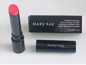 Mary Kay Supreme feuchtigkeitsspendender Lippenstift FESTIVE PINK volle Größe neu im Karton kostenloser Versand!! - Bild 1 von 1