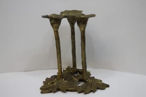 Gilda artigianato ottone massiccio portacandele candelabro fiore 3 fiamme - Foto 1 di 5