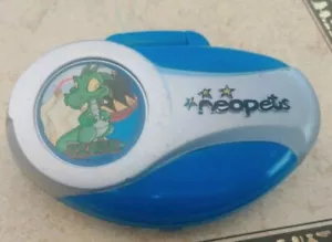 Neopets Krawk on Krawk Island Tiger E-Handheld Game Pocket Pet - As Is Selling - Picture 1 of 5