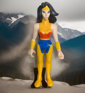 Figura usada Fisher Price DC League Wonder Woman posable 6 pulgadas - Imagen 1 de 5