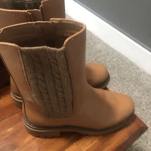 Sam & Libby Women Boots Tan 8.5 NWT Zip Chunky Quilted Khaki New - Picture 1 of 14