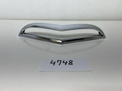 Ford BAA16607A 1955-1957 Thunderbird Chrome Hood Cowl Scoop Grille Trim OEM Used - Image 1 of 4