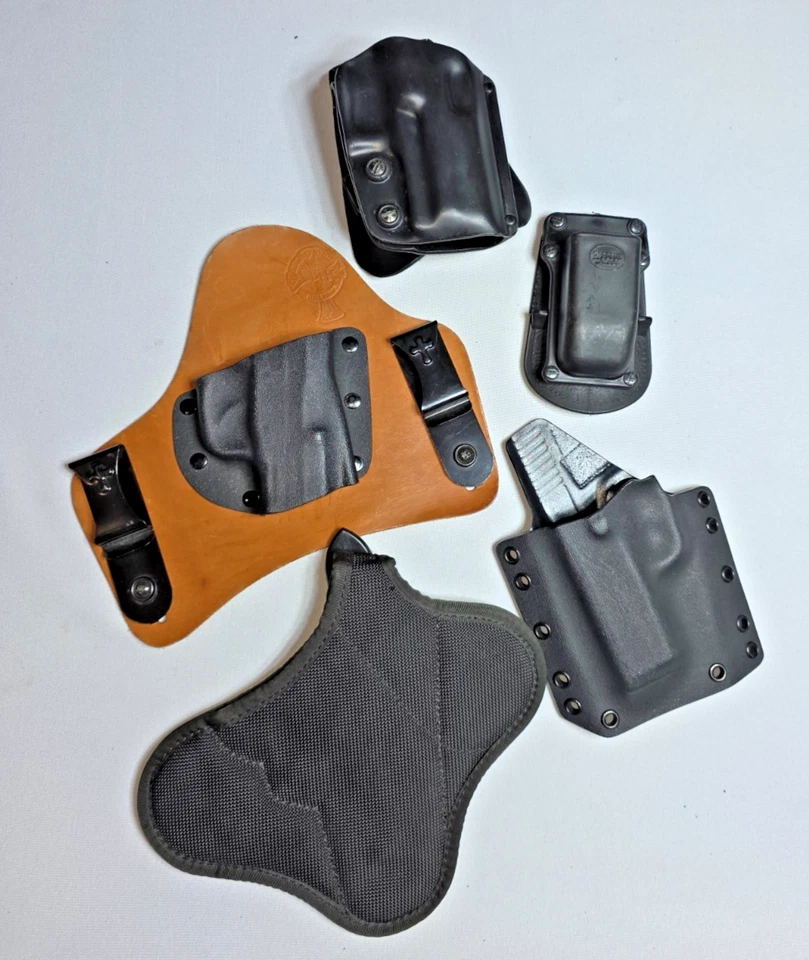 Lote de cuatro fundas y bolsa magnética Cross Breed, Bianchi, Galco, Kahr P9, Smith, HK Foto 1 de 4