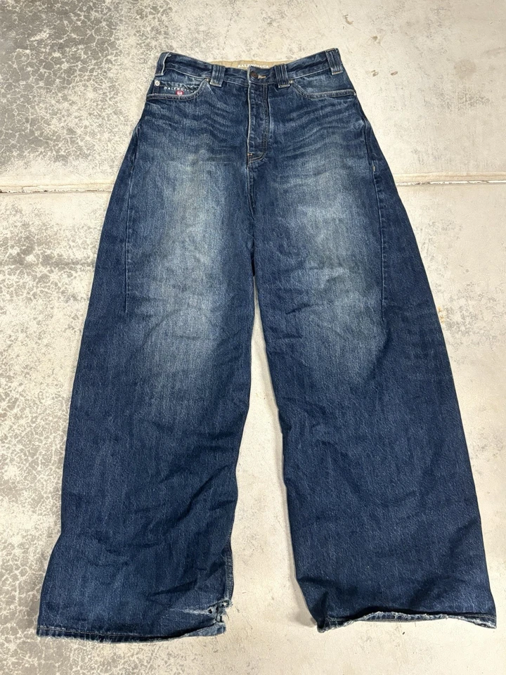 BALENCIAGA男女通用超宽松阔腿破旧牛仔裤 — 第 1/4 张图片