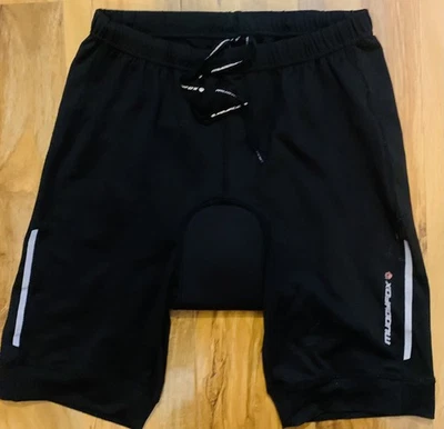 Mens Black Muddy Fox Cycling shorts size XL  good cushioning!  Great condition  - Image 1 of 4