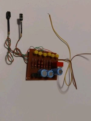 2x Ampel Mit Schaltung  Spur N  1:160 - Bild 1 von 3