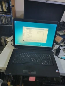 Sager Hl90 Gaming Laptop Windows 7 - 4gb Ram - 120gb SSD - Nvidia 9600gt -... - Picture 1 of 6