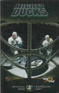 1996-97 Mighty Ducks of Anaheim NHL guía de medios de hockey - Imagen 1 de 1