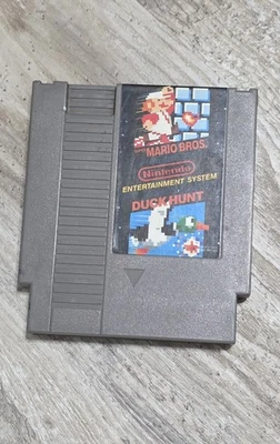Vintage NES Super Mario Bros Duck Hunt Nintendo Game Cartridge Japan 1985  - Image 1 of 4