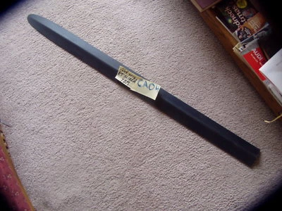 03 04 05 Dodge Caravan 03 Voyager moldura de porta deslizante direita SU98YBMAA 2003 2004 - Imagem 1 de 4