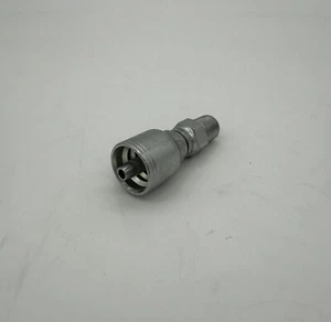 MPX-04-04 (10 Pack) Crimp Fittings 1/4" Hose x 1/4" Male Pipe Swivel - Picture 1 of 4