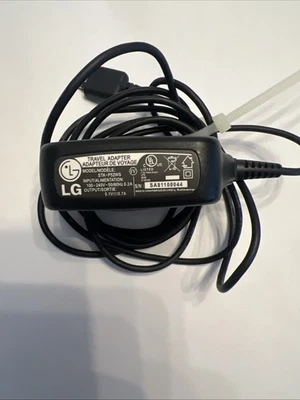 LG Cell Phone Travel Adapter 5.1V 0.7A OEM - Image 1 of 2