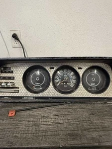 1976-1981 Jeep Cherokee/Wagoneer Speedometer - Foto 1 di 12