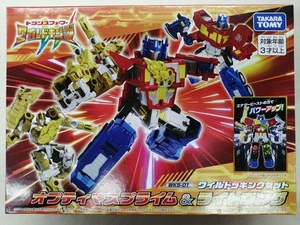 Takara Tomy Optimus Prime Light Long Wild Docking Set Trans Formers King - Picture 1 of 10