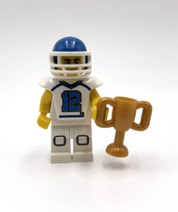 LEGO Football Player CMF Series 8 8833 minifigure - Picture 1 of 5