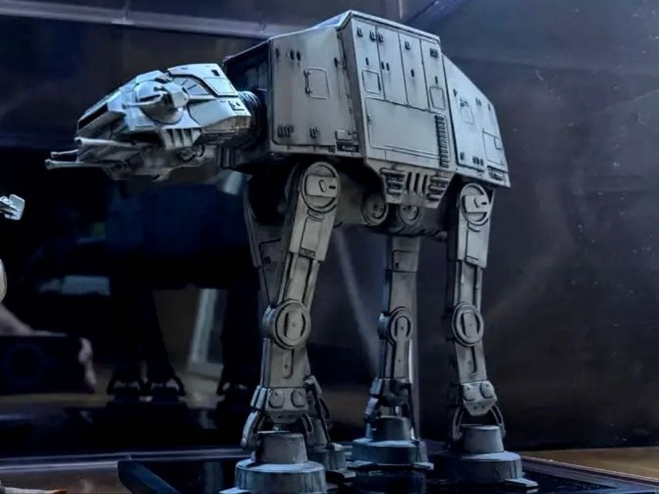 Star Wars AT-AT Walker MPC Painted Completed Model 5822435eft5 - Image 1 of 4