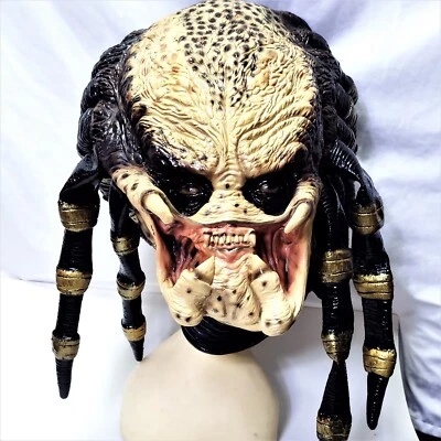 2017 Alien vs Predator Elder Full Mask Latex Licensed Twentieth Century Fox Hood - Image 1 of 4