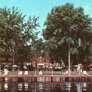 c.1965 Rainbow Cove Motel Lake Seneca Himrod NY Postcard Lounge Dock Swimming - Picture 1 of 3