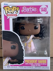 Funko POP! Film: Barbie The Movie President Barbie #1448 NUOVO CON PROTEZIONE - Foto 1 di 1