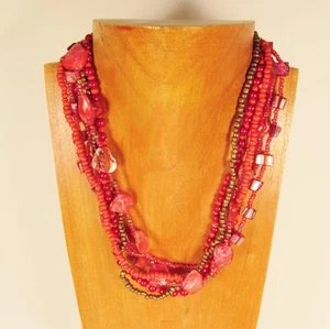 18" Cherry Red Mother of Pearl Shell and Handmade Seed Bead Statement Necklace - Picture 1 of 2
