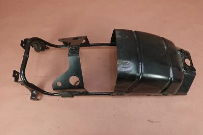 1997-2004 Suzuki Marauder VZ800 VZ 800 ПОДДЕРЖКА ЗАДНЕГО ВНУТРЕННЕГО КРЫЛА - Изображение 1 из 4