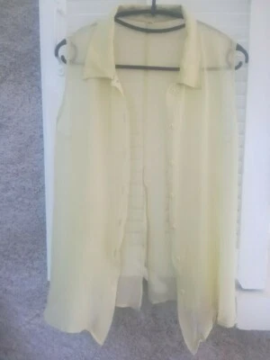 Ensemble haut/chemise sans manches soie transparente anis, taille 3 et 2, TBE - Photo 1/4