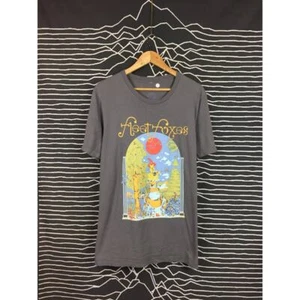 Fleet Foxes Indie Folk Band Cat Strum Tee Size L - Picture 1 of 10