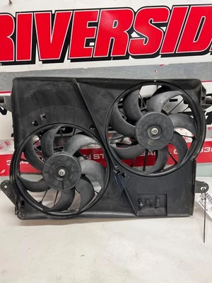 Conjunto de ventilador de motor de refrigeración eléctrico Dodge Challenger 2010-23 Foto 1 de 4