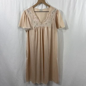 Vintage Nachthemd Lorraine Soft Peach Gr. M Nylon Midi Länge verzierter Ausschnitt - Bild 1 von 18