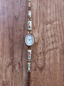 Chaika Russian vintage mechanical women's watch with porcelain strap - Picture 1 of 6