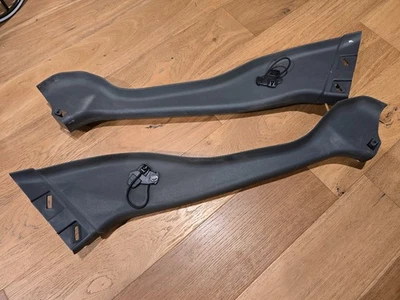 Cadillac CTS 2003-2007 cuarto de C pilares panel de ajuste inferior pasajero par de conductores Foto 1 de 4