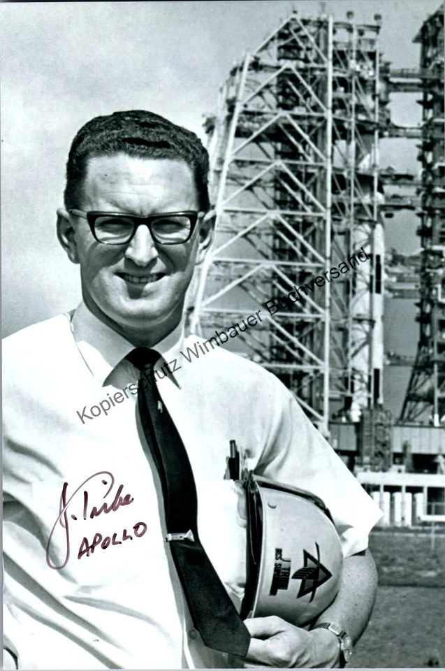 Original Autogramm John Tribe NASA Apollo /// Autograph signiert signed s 299639 - Bild 1 von 1