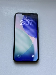 Apple iPhone 13 128GB Unlocked - Midnight - Cracked Back - Bad Front Camera - Picture 1 of 19