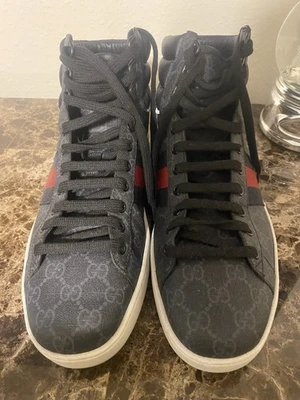 Navy/Red/Gold Authentic Gucci Hi Top Sneakers - Image 1 of 4