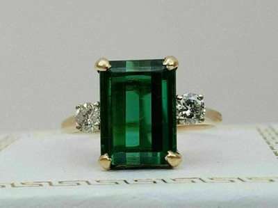 3Ct Emerald Cut Lab Created Green Emerald Wedding Ring 14Ct Yellow Gold Plated - Image 1 of 4