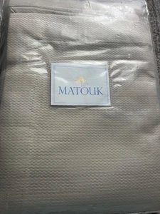 MATOUK Augusta Pebbled Coverlet  Full/Queen  94x97 - Picture 1 of 3