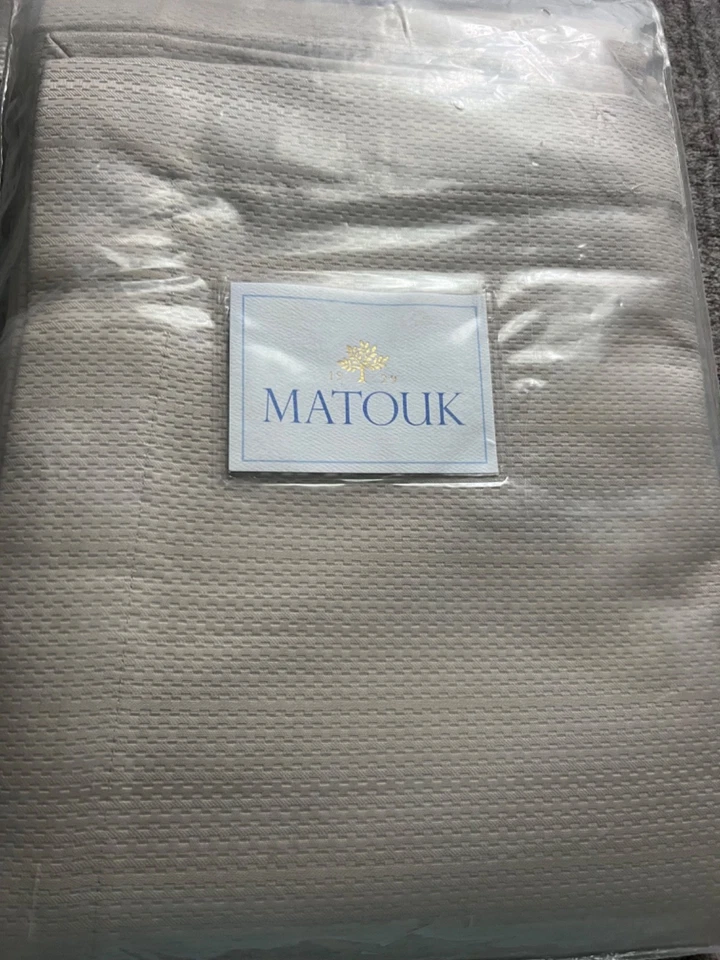 MATOUK Augusta Pebbled Coverlet  Full/Queen  94x97 - Image 1 of 3
