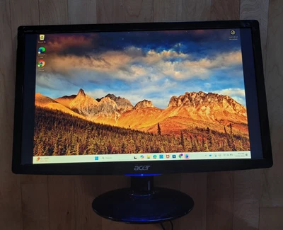Acer Widescreen LED Monitor S201HL  w/o VGA/DVI Inputs - Image 1 of 4