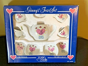 JUEGO DE TÉ DE PORCELANA VINTAGE VOGUE GINNY DOLLS, CAJA ORIGINAL 1986, LETRA G - Imagen 1 de 5