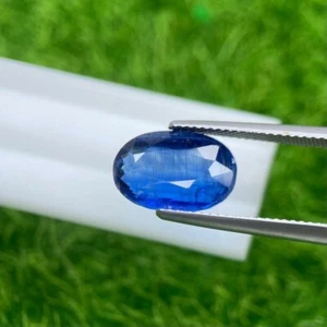 6.19 Cts | natural loose|Kyanite | Royal blue | Oval Shape | step cut - Nepal - Picture 1 of 5