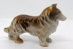 Figur Collie Hund Keramik Made Japan 3,5 Zoll groß braun weiß Riss glänzende Oberfläche - Bild 1 von 3